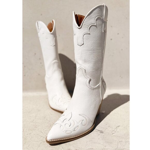 NEW White Western Cowgirl Cutout Applique Pointy Toe Block Heel Mid Calf Boots - Picture 2 of 16
